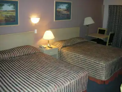 Cache Creek Inn - 25