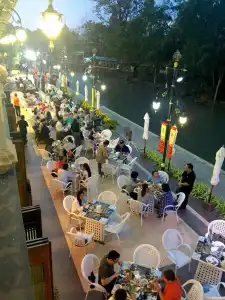Chuchai Buri Sri Amphawa - 22