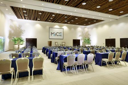 Grand Palladium Palace Resort Spa & Casino - All Inclusive - 14