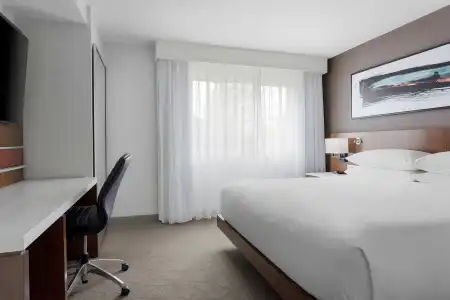 Deltas by Marriott Burlington - 2