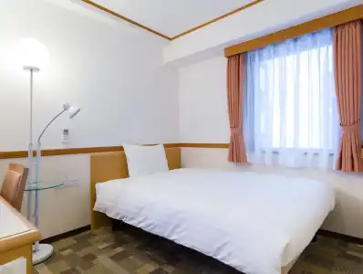 Toyoko Inn Kobe Sannomiya-Eki Higashi - 60