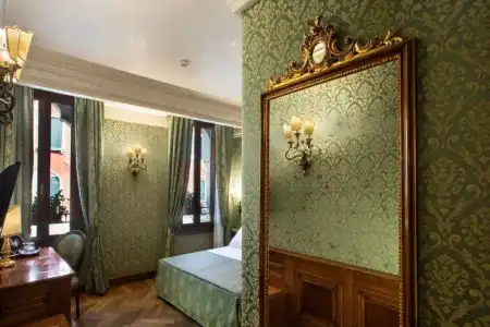 Palazzina Veneziana - 70