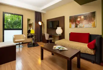 Holiday Inn Turin Corso Francia by IHG - 12