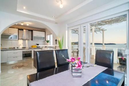 Apartments Sandito - 168