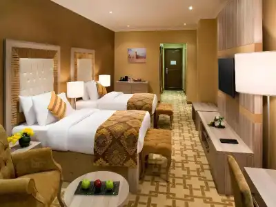 Sapphire Plaza - 25