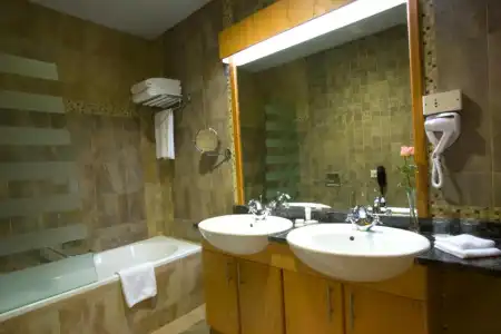 Al Khoory Apartments - 8