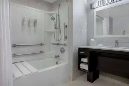 Home2 Suites by Hilton Omaha West, NE - 73