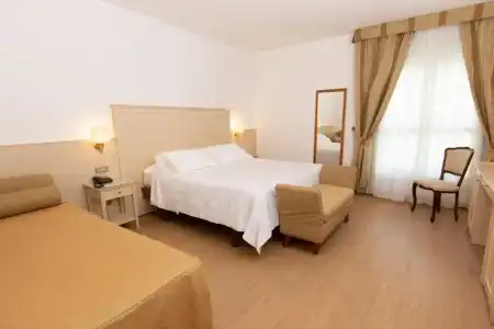 Universal Terme - 39