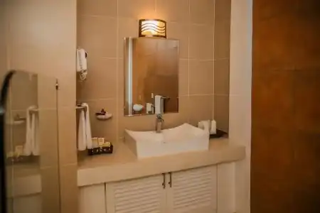 Summer Luxury Beach Resort and Spa - 43
