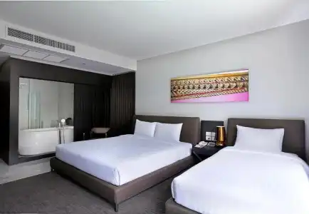 S Ratchada Bangkok - 2