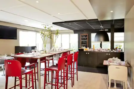 Kyriad Direct Strasbourg Ouest - Zénith - 19