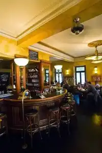 BRASSERIE - 19