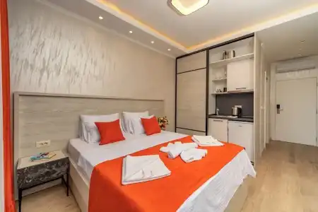 Luxury Apartments Queen - 83