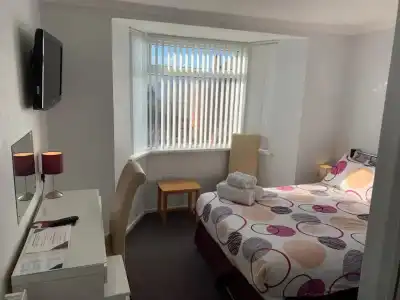 Austins Guest House - 51