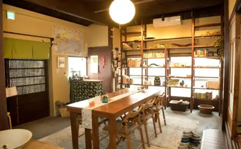 Osaka Guesthouse Midoriya - Hostel - 10