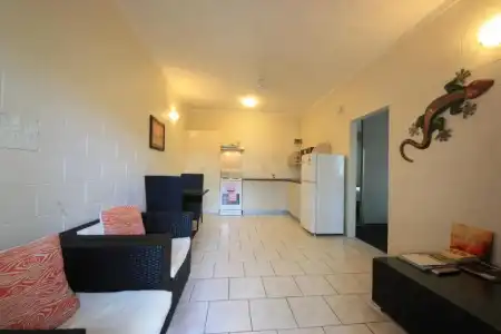 Coconut Grove Holiday Apartments - 48
