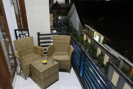 D'gaduh Suite Kuta - 30