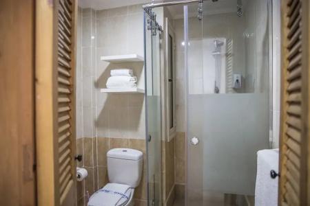 Redcon Suites - 306