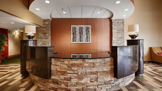 Best Western Luxbury Inn Fort Wayne - 12