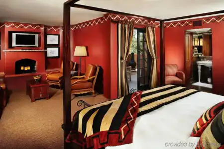 Inn and Spa at Loretto - 3