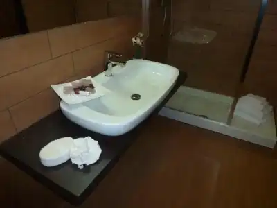 E H Suites Rome Airport - 38