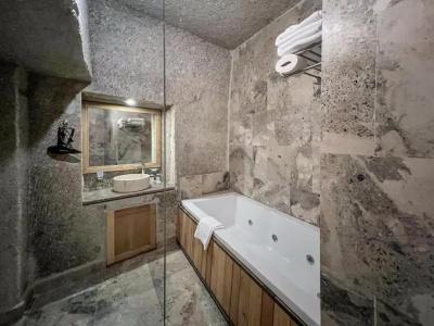 Cave Saksagan - 57