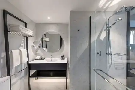 Crowne Plaza Christchurch by IHG - 81