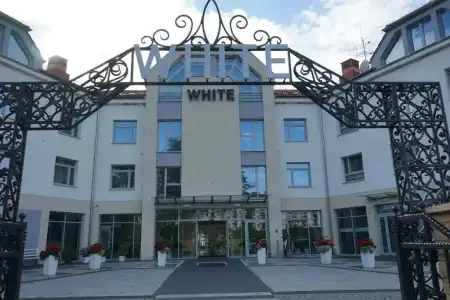 White Resort - 31