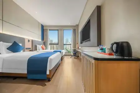 Holiday Inn Express Chongqing Guanyinqiao by IHG - 76