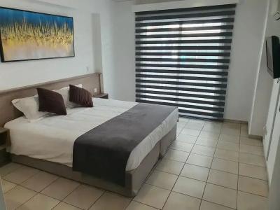 Larnaca Bay Suites - 53