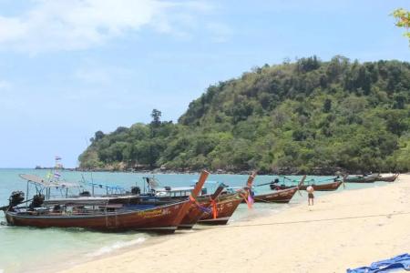 Koh Ngai Paradise Beach Resort - 61