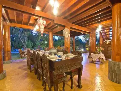Bueng Bua Thong Resort - 23