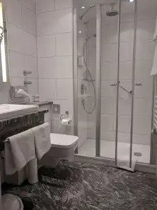 Azenberg Stuttgart, Sure Collection by BW - 46