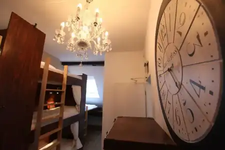 Old Kings Design Hostel - 41