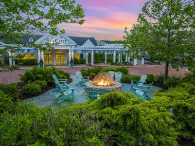 Sea Crest Beach Resort - 25