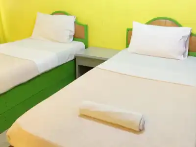 B&B House & Hostel - 30