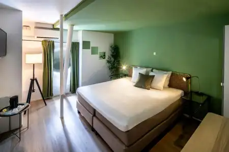 FLOATS by H2OTEL - 3