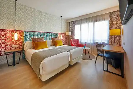 Hesperia Sevilla - 84