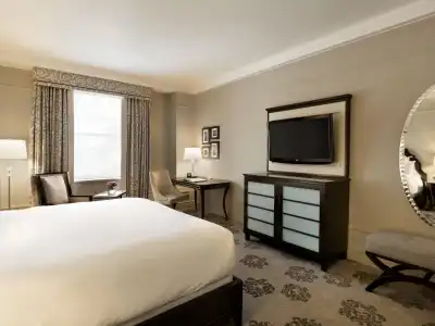 Fairmont Vancouver - 34