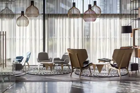 Courtyard by Marriott Brno - 11
