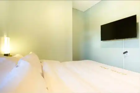 Grid Inn - 29