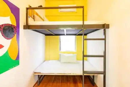Yu Cafe Hostel - 54