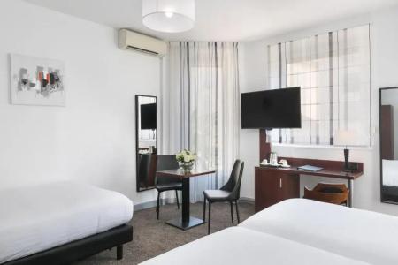 Best Western Plus Brice Garden - 193