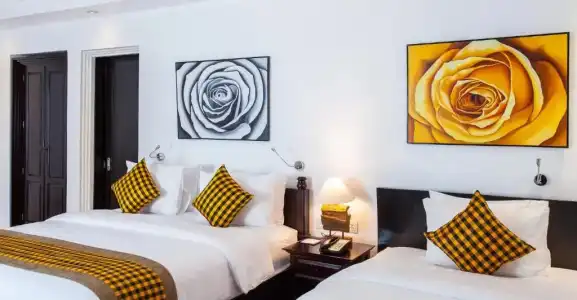 La Rose Suites - 75