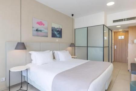 Napa Mermaid & Suites - 74
