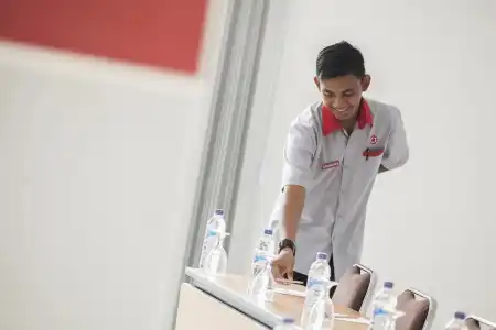 Amaris Teuku Umar - 22