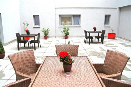 Plaza Premium Salzburg - 26