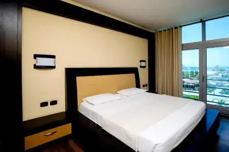 Vlora International - 45