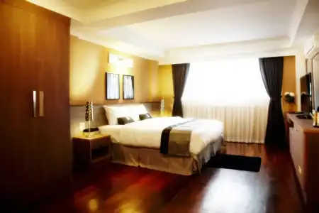 Poste 43 Residence - 4