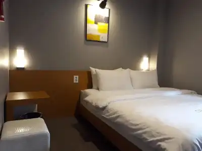 Grid Inn - 2